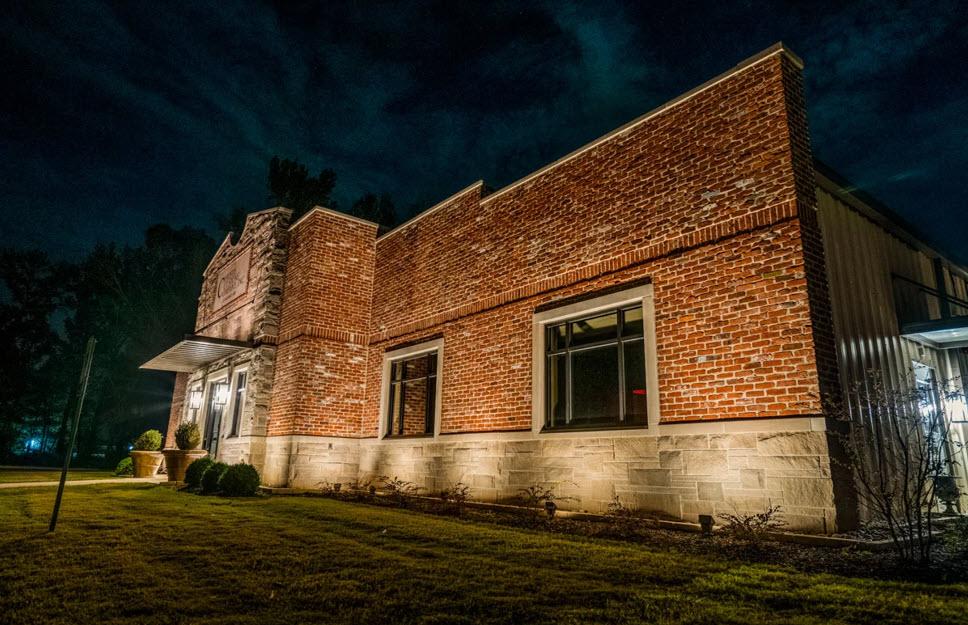 Exterior Building & Architectural Lighting